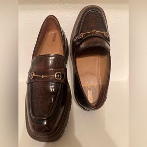 Women’s loafers. Upscale next to brand new.